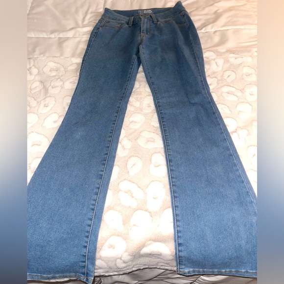 Denim - Mid Rise Bootcut